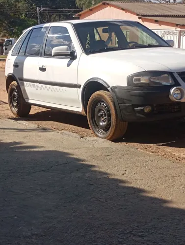 Volkswagen Gol Geração IV City Trend 1.0 8V MI Total Flex Mec. 4P 2013