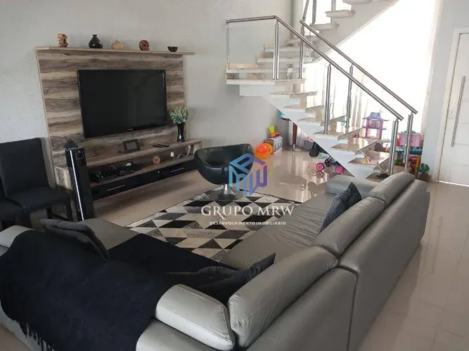 Casa com 3 dormitórios à venda, 220 m² por R$ 1.450.000,00 - Condomínio Vila do Bosque Sor
