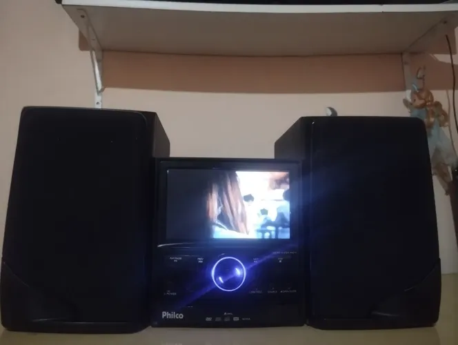 Microsystem com tela dvd