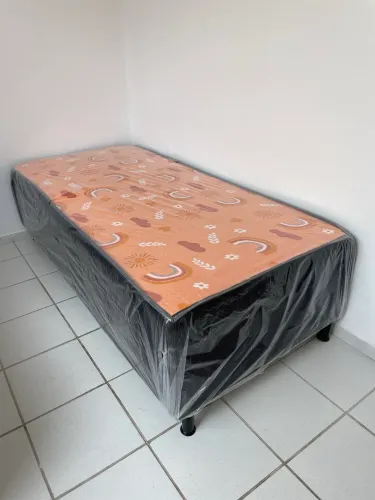 Cama solteiro