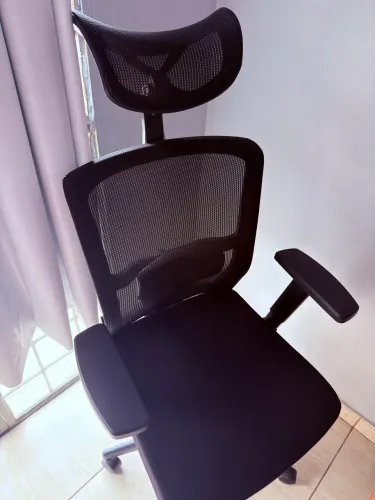 Cadeira ergonômica escritório