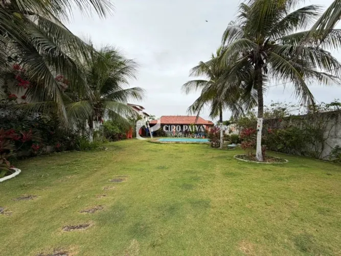 Casa com 3 dormitórios à venda, 241 m² por R$ 350.000 - Caponga - Cascavel/CE