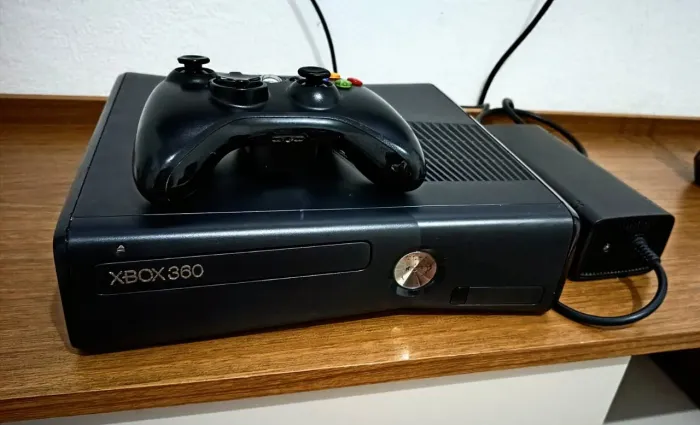 Xbox 360 + HD 500gb lotado de jogos