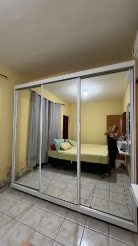 Guarda roupa