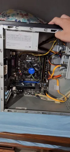Computador CPU - Uso Básico 