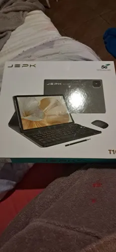 Vende-se um Tablete novo sem uso na caixa