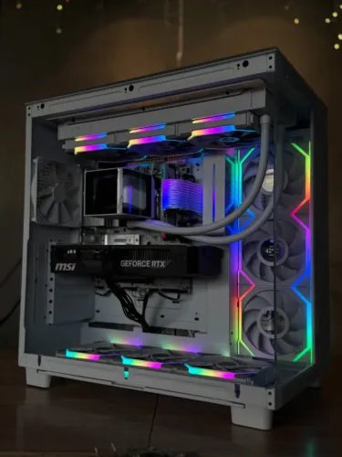 PC por R$ 24.999 à vista! - AMD Ryzen 7 9800x3D + RTX 5070TI 16GB