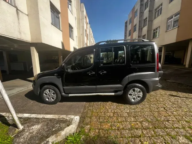 Fiat Doblo Adv/adv Tryon/locker 1.8 Flex 2011