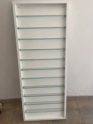 Expositor de esmaltes