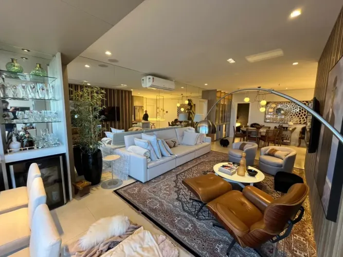 Apartamento totalmente mobiliado de alto padrão no Residencial Selenza