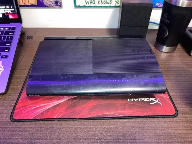PS3 Super Slim 500GB Desbloqueado HEN + Jogos