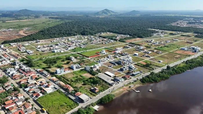 Terreno frente avenida 60 x 30 metros - 1800m² - Nova Barra Velha