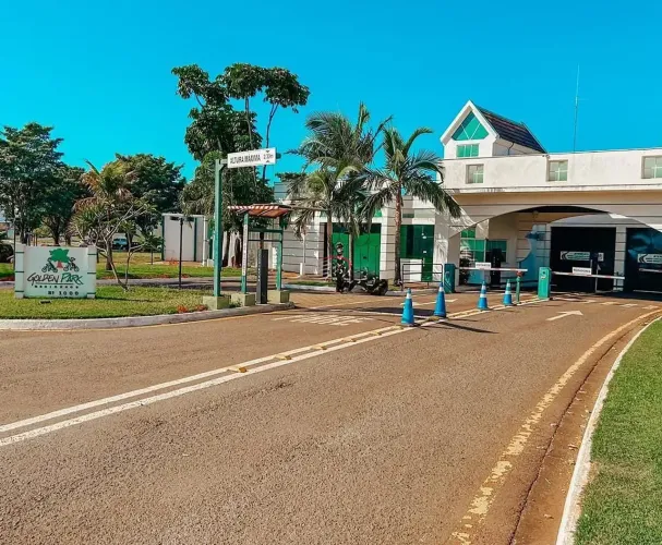Condominio Golden Park - Casa à venda com 3 dormitórios (1 suíte) - Aragarça, Londrina, PR