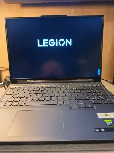 Notebook Gamer Legion Slim 5i i713700H 16GB 1TB RTX4060