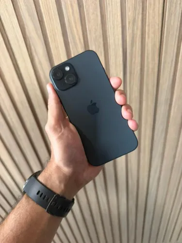 iPhone 15 256gb