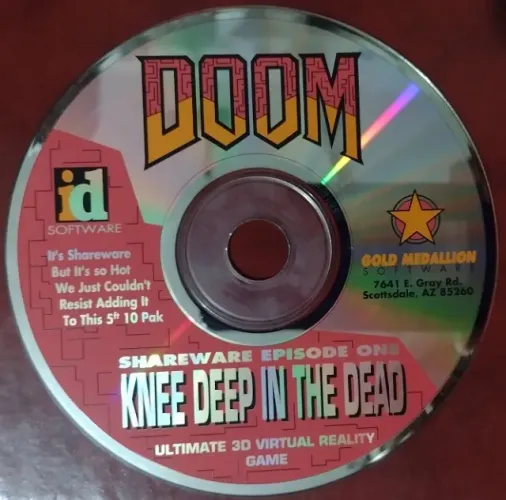Jogo DOOM Shareware Episode One Knee Deep In The Dead - Gold Medallion Software - 1993