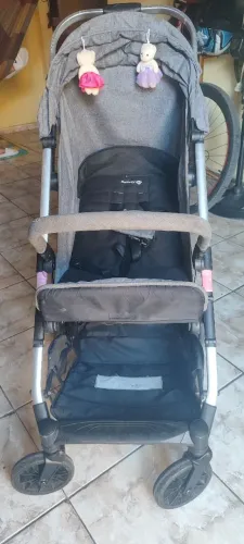 Carrinho de bebê 100 reais bem conservado travas todas funcionando regulagem ok