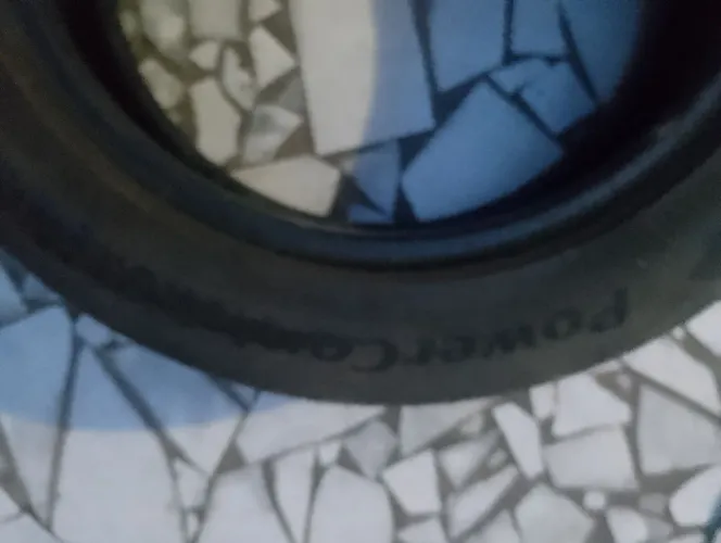 Vendo 4 pneus continental em bom estado 195/55R16
