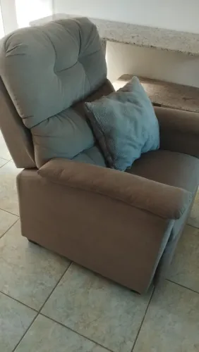 Poltrona reclinável (do papai)