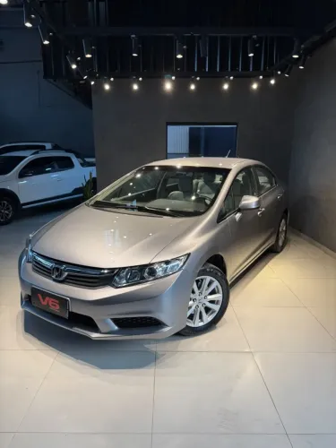Honda Civic Sedan LXS 1.8/1.8 Flex 16V Aut. 4P 2013