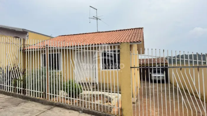 Casa Padrão em Ponta Grossa