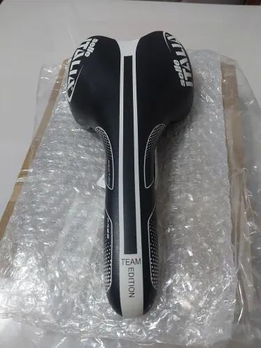 Selim SELLE ITALIA base Carbono