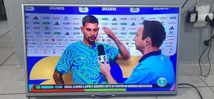 TV LG 32 LED DIGITAL FULL HD ( NÃO É SMART) 