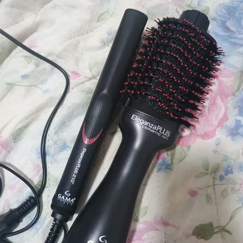 Prancha e escova secadora gama ytaly