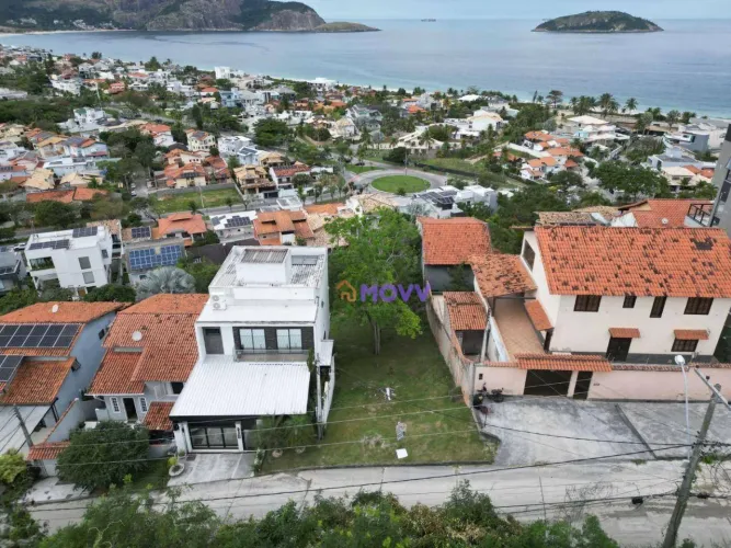 Terreno à venda, 240 m² por R$ 670.000,00 - Camboinhas - Niterói/RJ