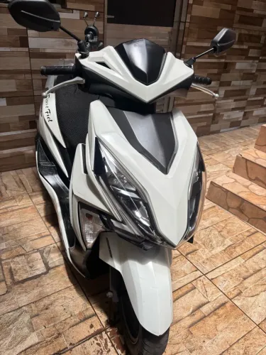 Elite 125 2021