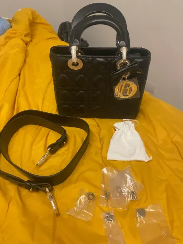 Bolsa lady dior italiana em couro legítimo com alça extra