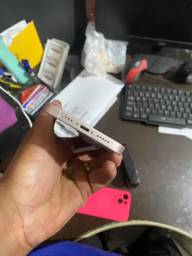 iPhone 13