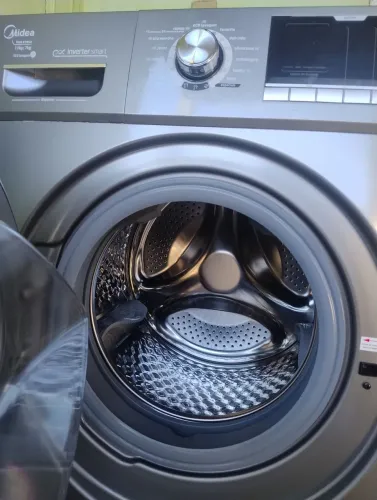Lava e seca Midea 11 kg semi nova