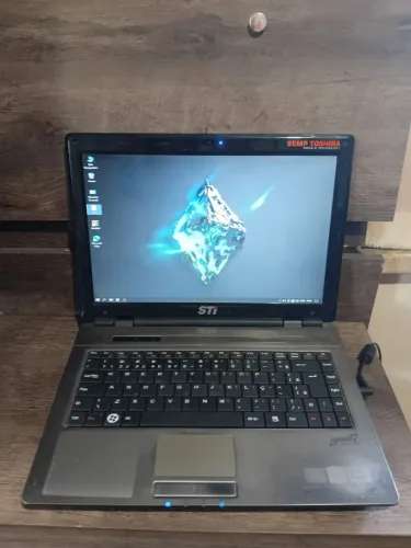 Notebook sti processador Intel core 2 duo, memória de 4gb, HD de 500gb, windows 10