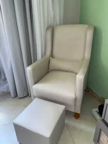 Poltrona de Amamentação