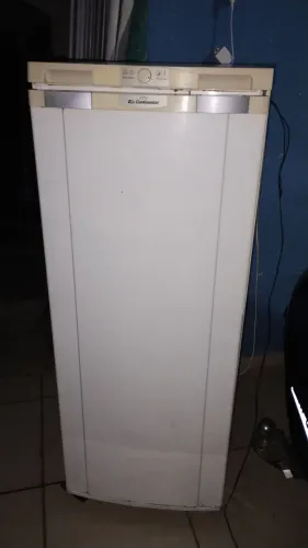 Refrigerador continental 270L