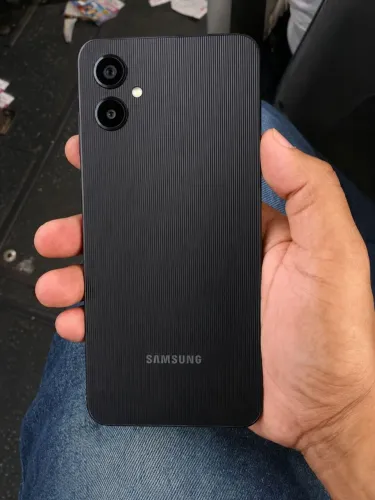 Samsung A06 5G Novinho