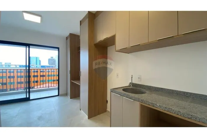 Studio moderno e funcional no Alto da Boa Vista, ao lado do metrô