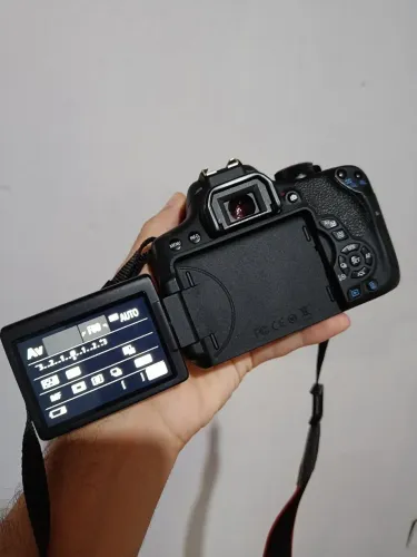 Câmera Fotográfica Canon T6i + kit COMPLETO.