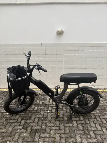 Bike elétrica Lev Cruiser
