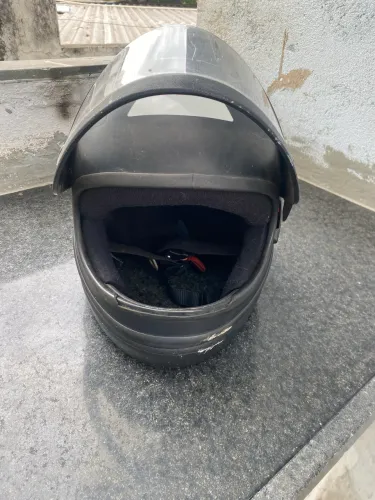 Capacete