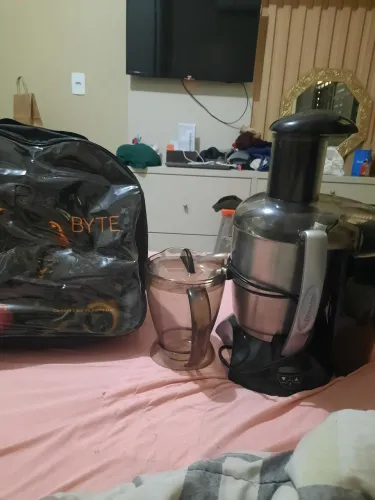 Espremedor e um patins