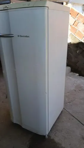 Geladeira Eletrolux 