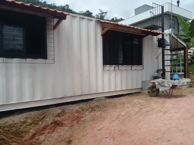Casa container