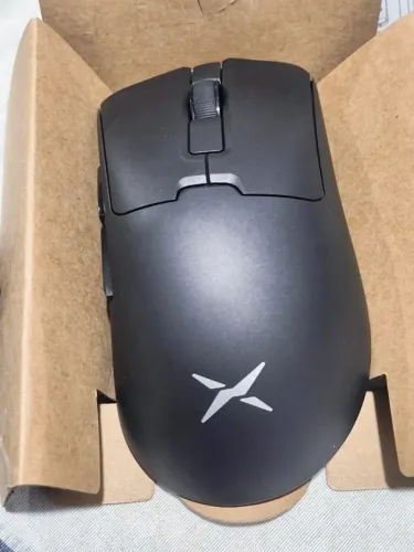Mouse Gamer DELUX M900 Sem Fio 2.4G + USB-C | PAW3311
