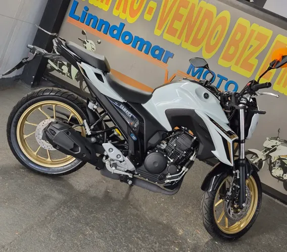 FAZER FZ25 250 $24900 2025/2025 CONNECTED (FINANCIA 100%) LINDOMAR MOTOS