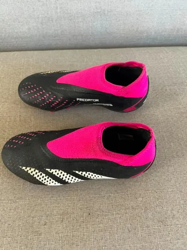 adidas Tênis unissex Accuracy.3 Firm Ground,  choque Team (Sem Cadarço)