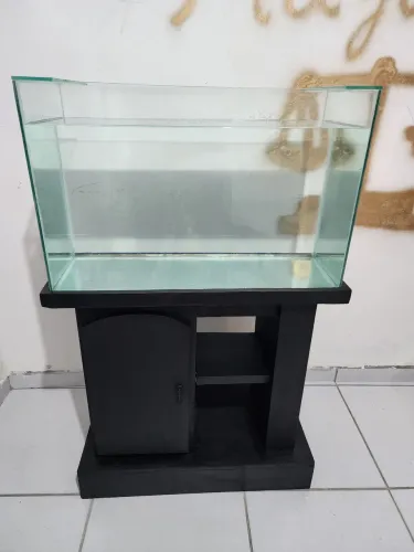 Aquário 70x45x30 com móvel