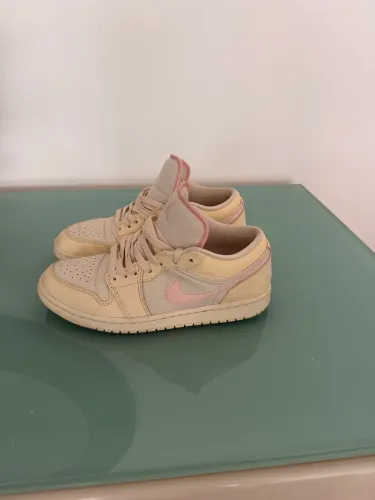 Jordan 1 low