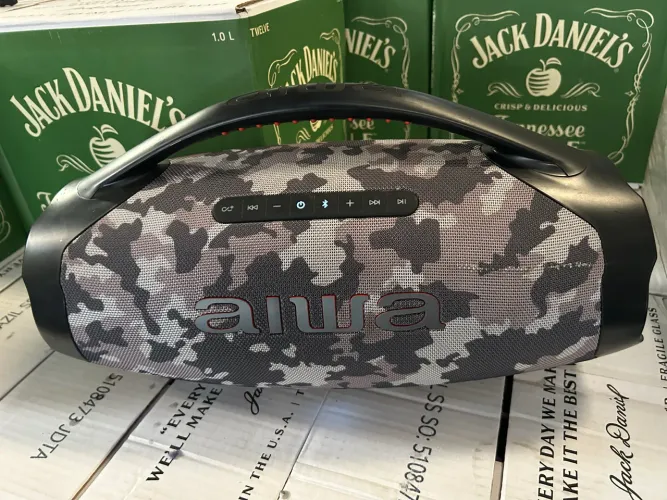 Aiwa boombox camuflada (ACEITO TROCA EM JBL BOOMBOX 3)